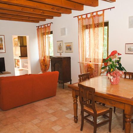 Casale Manzoni Apartment Верона Екстериор снимка
