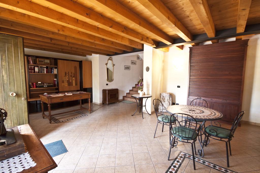 Casale Manzoni Apartment Верона Екстериор снимка