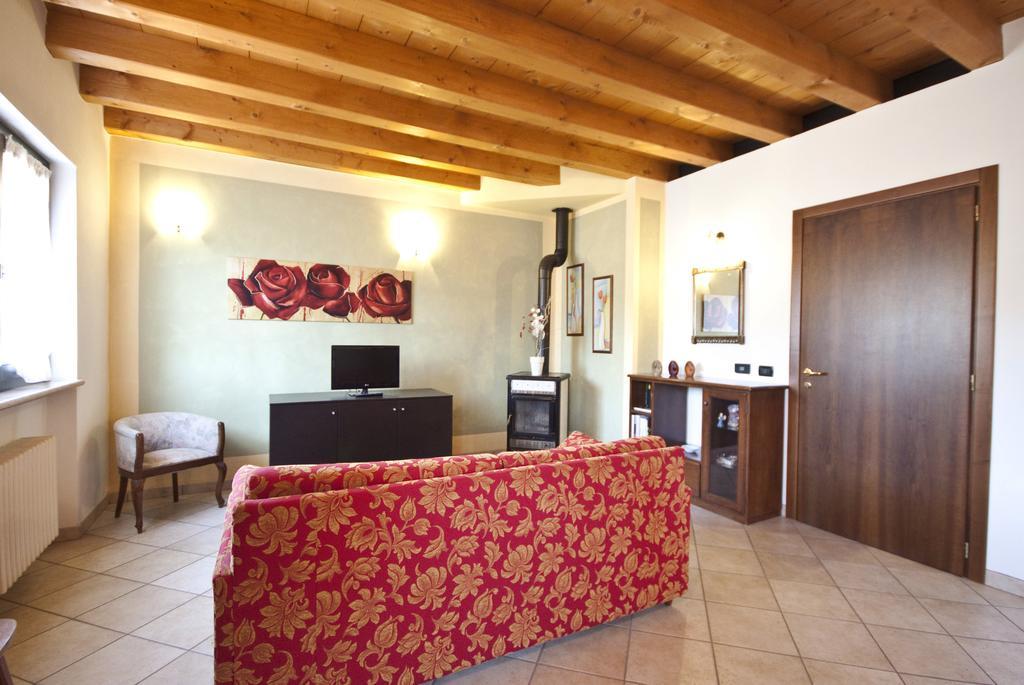 Casale Manzoni Apartment Верона Екстериор снимка
